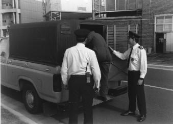 CONSTJENNER_BUTLEROUTSIDE43